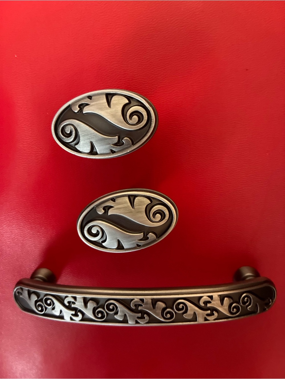 New  Set of Two Decorative Ornate Oval Knobs and one Curved Pull, Antique Silver